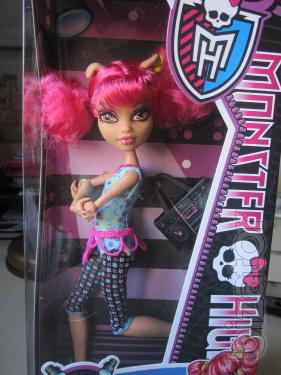 Doll Monster High Dance Class Howleen Wolf in stock 