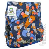 Reusable Coolababy diapers with a double row of buttons 
