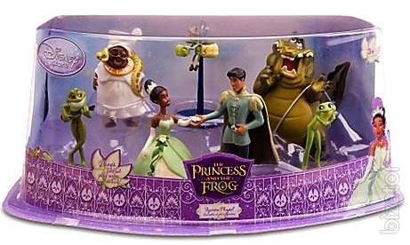 Play sets and character doll Disney , in the range 
