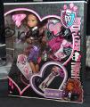 Doll Monster High Sweet 1600 Clawdeen Wolf in stock 