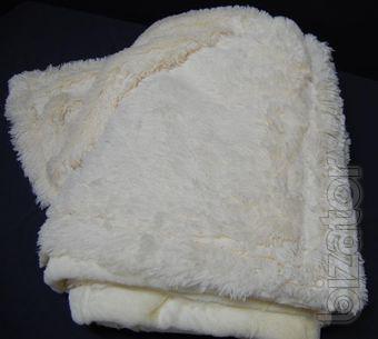 The best selection of textiles from Italy. 