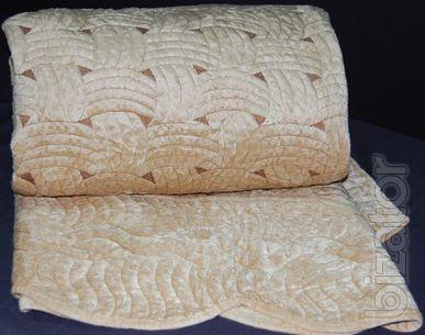 The best selection of textiles from Italy. 