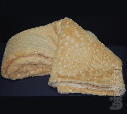 The best selection of textiles from Italy. 