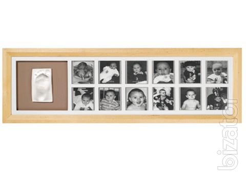 Prints and casts of Baby Art 