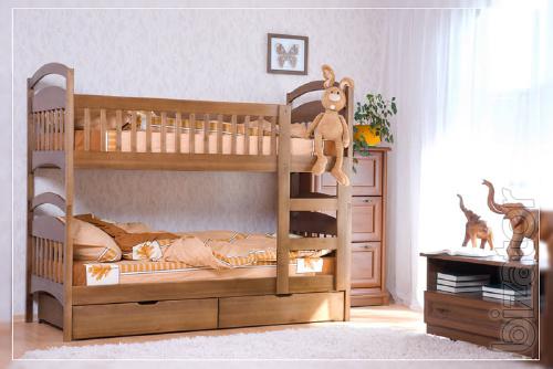 Beautiful pink bunk bed from select alder 