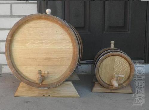 Casks, barrels, vats, gang, beer glasses made from natural wood. 