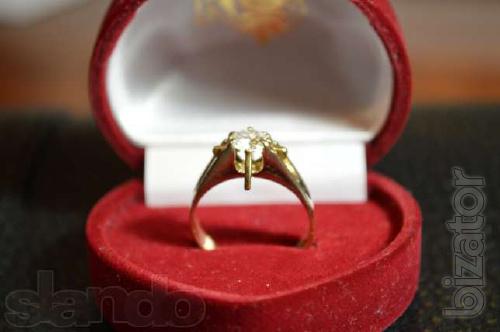sell the ring and earrings (set) 
