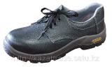 Work shoes and safety shoes, overalls from the manufacturer 