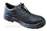 Work shoes and safety shoes, overalls from the manufacturer 