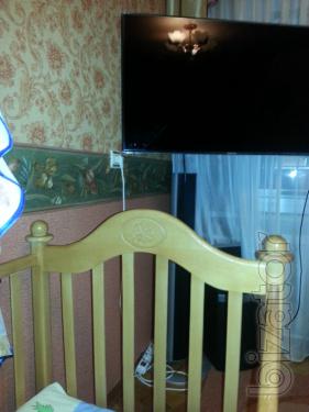 The crib, mattress, canopy 