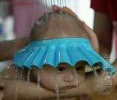 Beanie-visor for shampooing without tears. There are many different types 