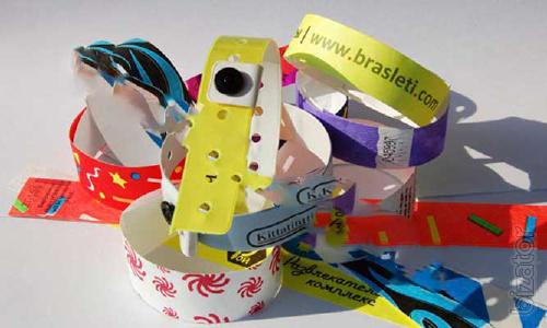 Sell wristbands 