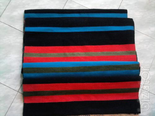 Sell woven rugs made of natural wool in the Ukrainian style!! 