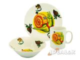 A set of children's tableware. Inexpensively. 