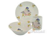 A set of children's tableware. Inexpensively. 