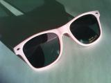 Sunglasses in classic colored rims 