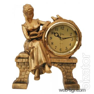 Mantel clock Girl Jibo 502A 