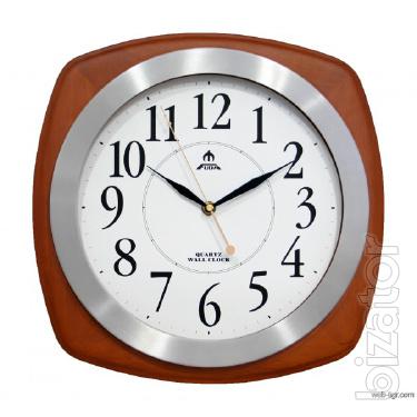 Wall clock in a wooden case FUDA F6660A 