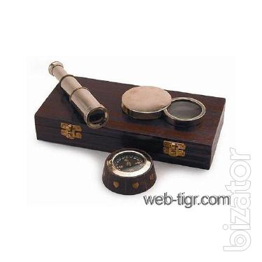Gift of the sea set with a telescope 