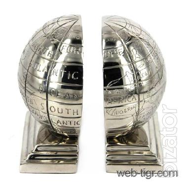 Bookends globe 
