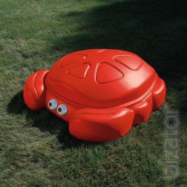 Children's sandbox with cover 