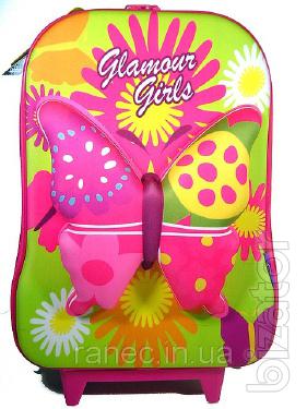 Children's suitcases on wheels for interesting trips (Italy) 
