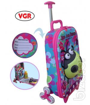 Children's suitcases on wheels for interesting trips (Italy) 