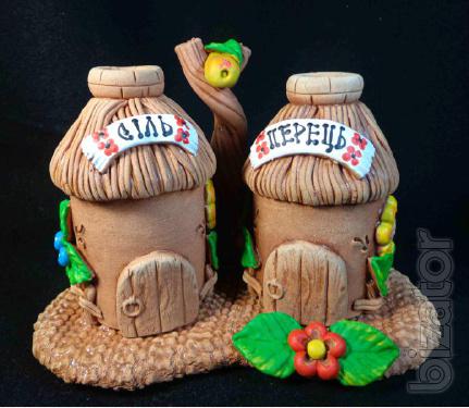 Handcrafted pottery, Souvenirs 