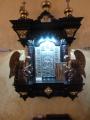 Produce angular iconostasis for the house of wood. 
