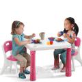 Children's table and chairs Step 2 