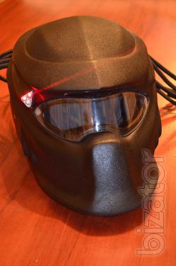 "Predator"helmet 
