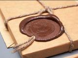 a gift in Kraft paper podarunok in Kraft