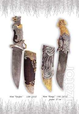 Sell luxury gift knives in a wooden box. 