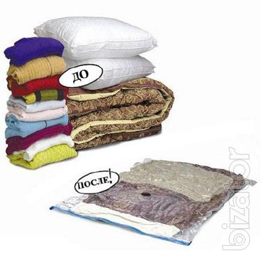 A package for storing clothes, linen vacuum 60x80 