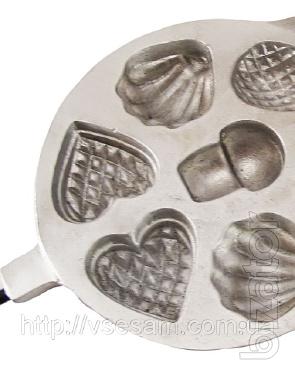Form for baking nuts - Oreshnitsa - Cuts (average) 