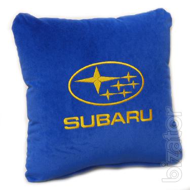 Car pillow (sm) 