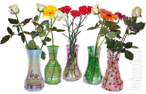 Foldable plastic vase 