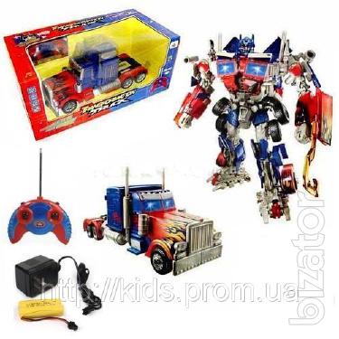 Transformer Optimus Prime" radio-controlled robot truck, R/C battery (sound, light) 
