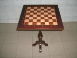 We offer backgammon and chess wholesale. 