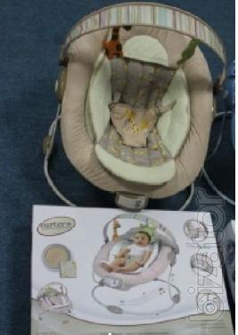 The lounger rocking baby 