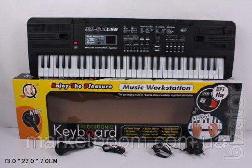 The synthesizer MQ814USB 