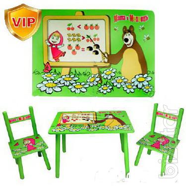 Table with 2 kids umya chairs 