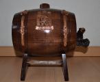 Oak barrels wholesale