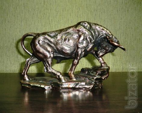 Statuette of a Bull 25cm 