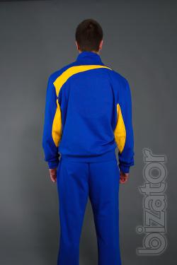 Warm tracksuits 