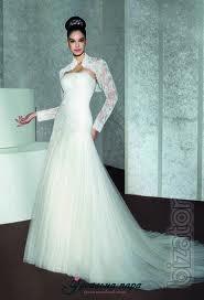 Wedding dresses are custom made according to the models of the Italian designers! 
