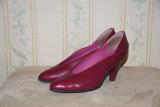 Women's shoes crimson