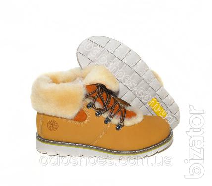 New! Winter Timberland boots for men in three colors 