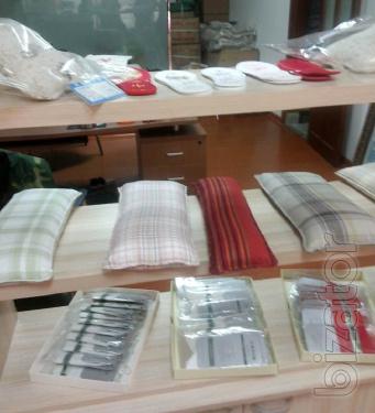 Linseed products(bedding, Mat, tablecloth, pillow, blanket for the sofa, socks and insoles) from China 