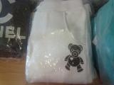 Women's tracksuits at low prices 